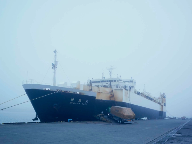 王子製紙 苫小牧工場 輸送船